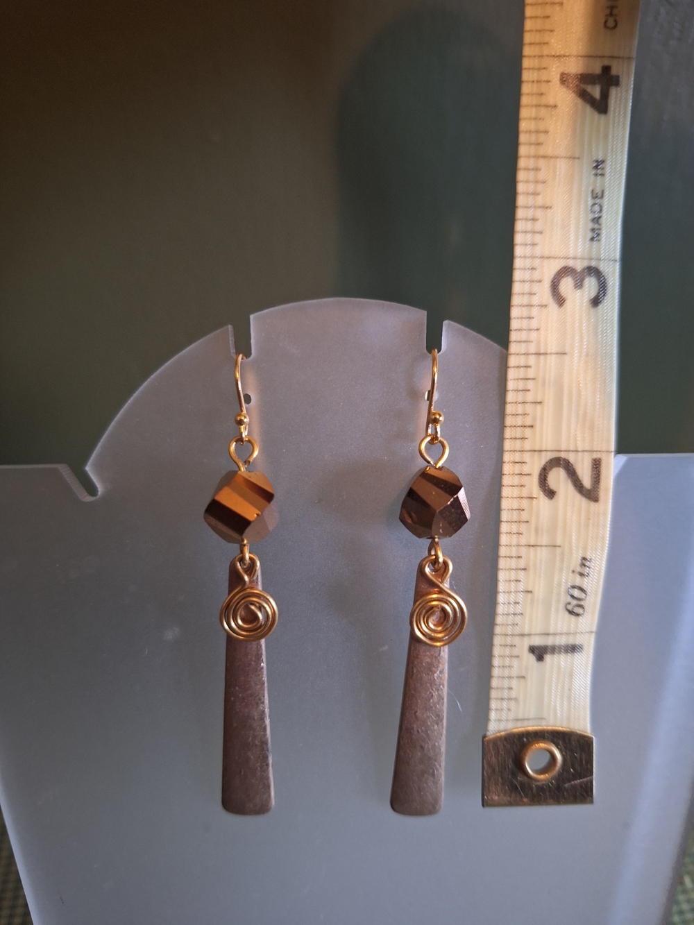 🌸 5 For $20 Handcrafted Brown Stone Drop Earrings with Gold Accents - Picture 3 of 3